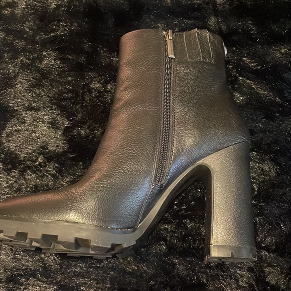 Karl Lagerfeld Paris-Peppy Womens Embellished /rhinestones Ankle Boots - Picture 5 of 9